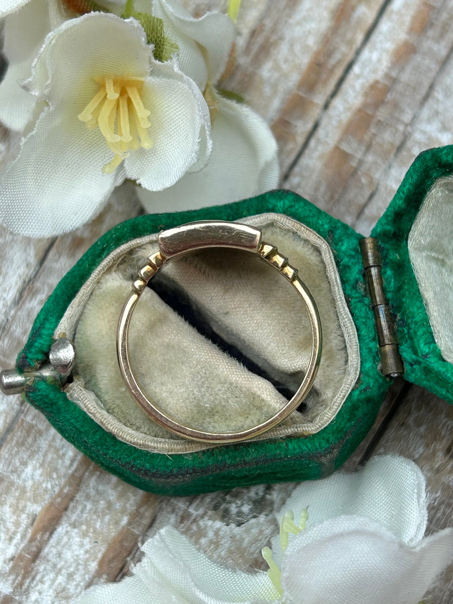Antique Art Deco Monogram "F" Signet Ring Black Enamel 9 Carat Yellow Gold