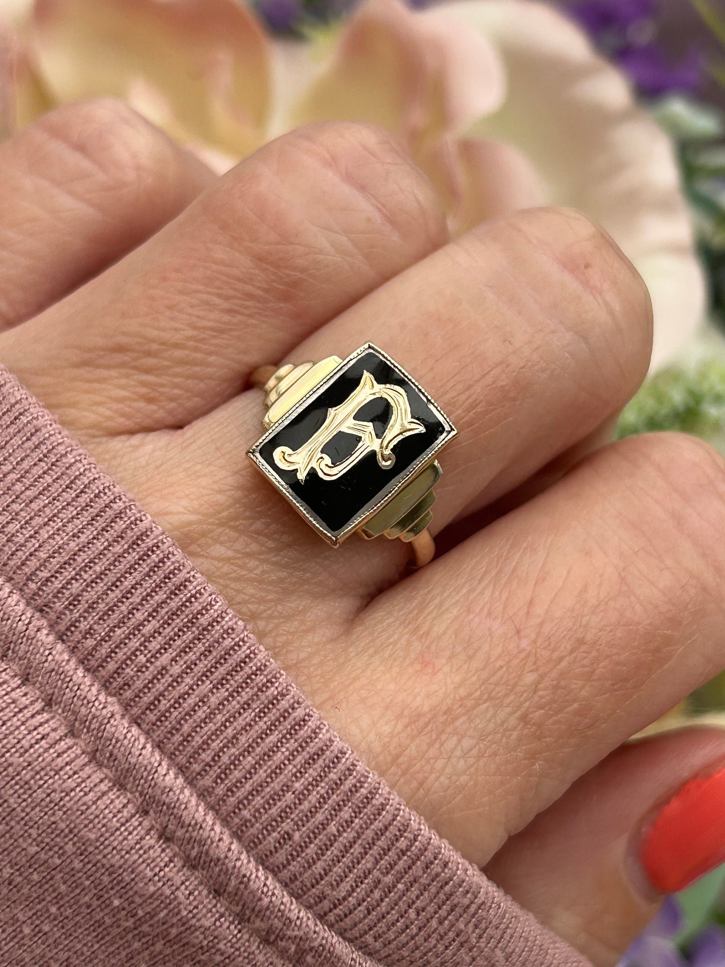 Antique Art Deco Monogram "F" Signet Ring Black Enamel 9 Carat Yellow Gold