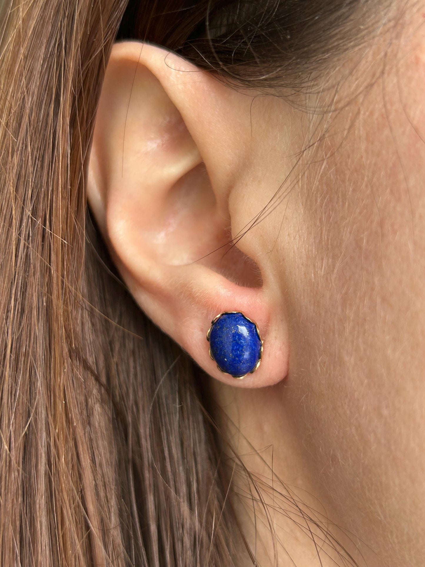 Vintage Oval Lapis Lazuli Stud Earrings 9 Carat Yellow Gold 1993