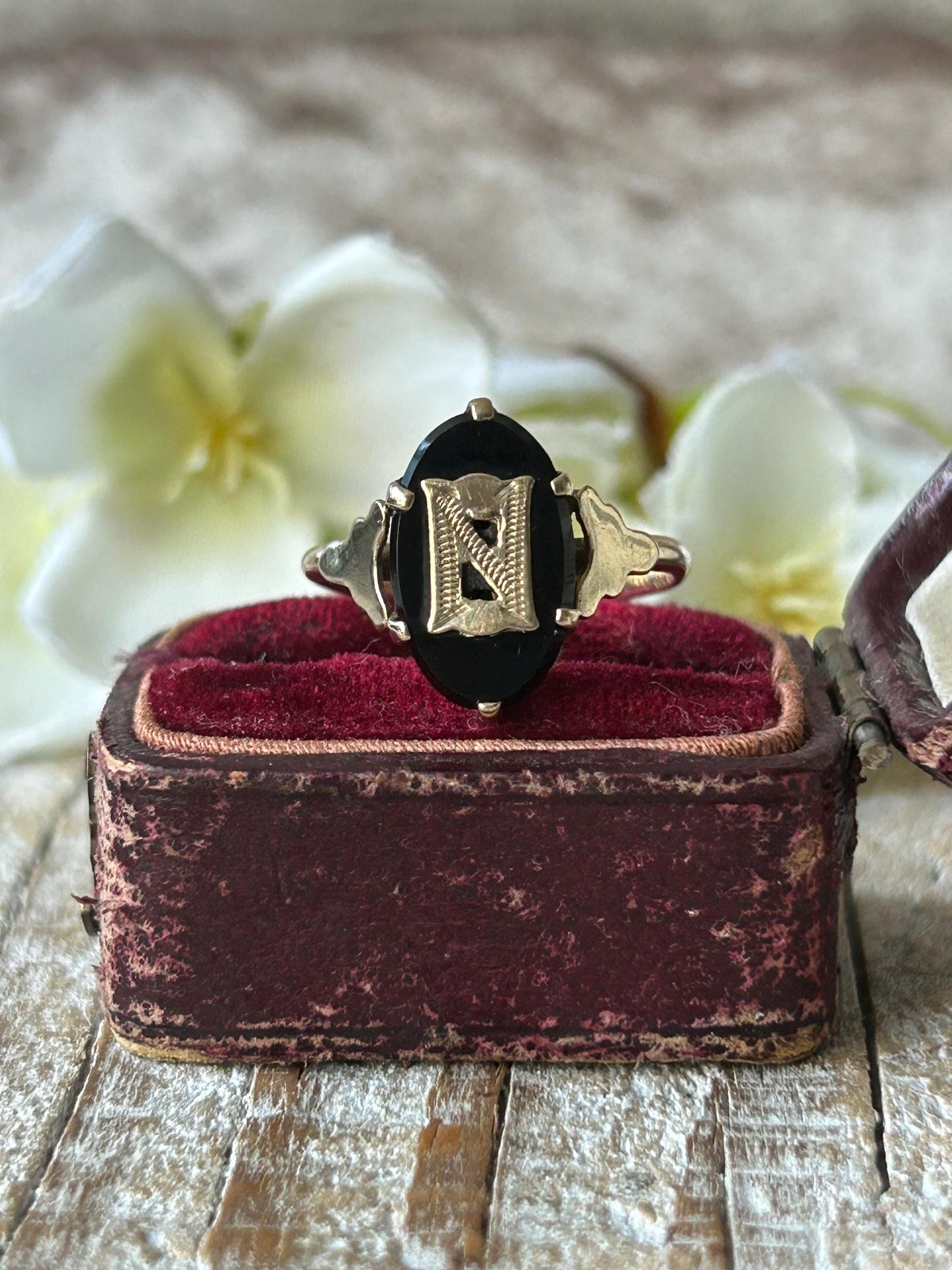 Antique Onyx Initial N Statement Ring 9 Carat Yellow Gold