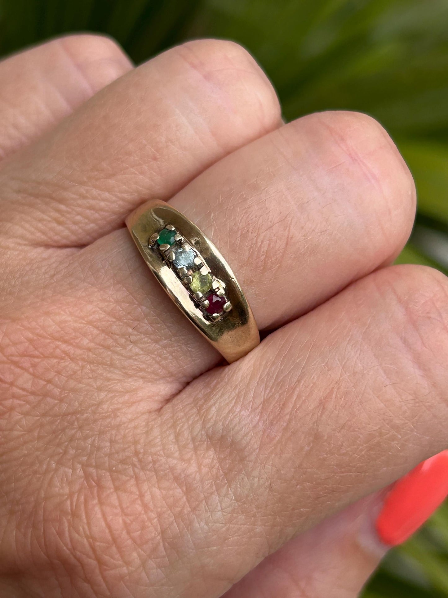 Vintage Emerald Topaz Peridot and Ruby Band Ring 9 Carat Yellow Gold