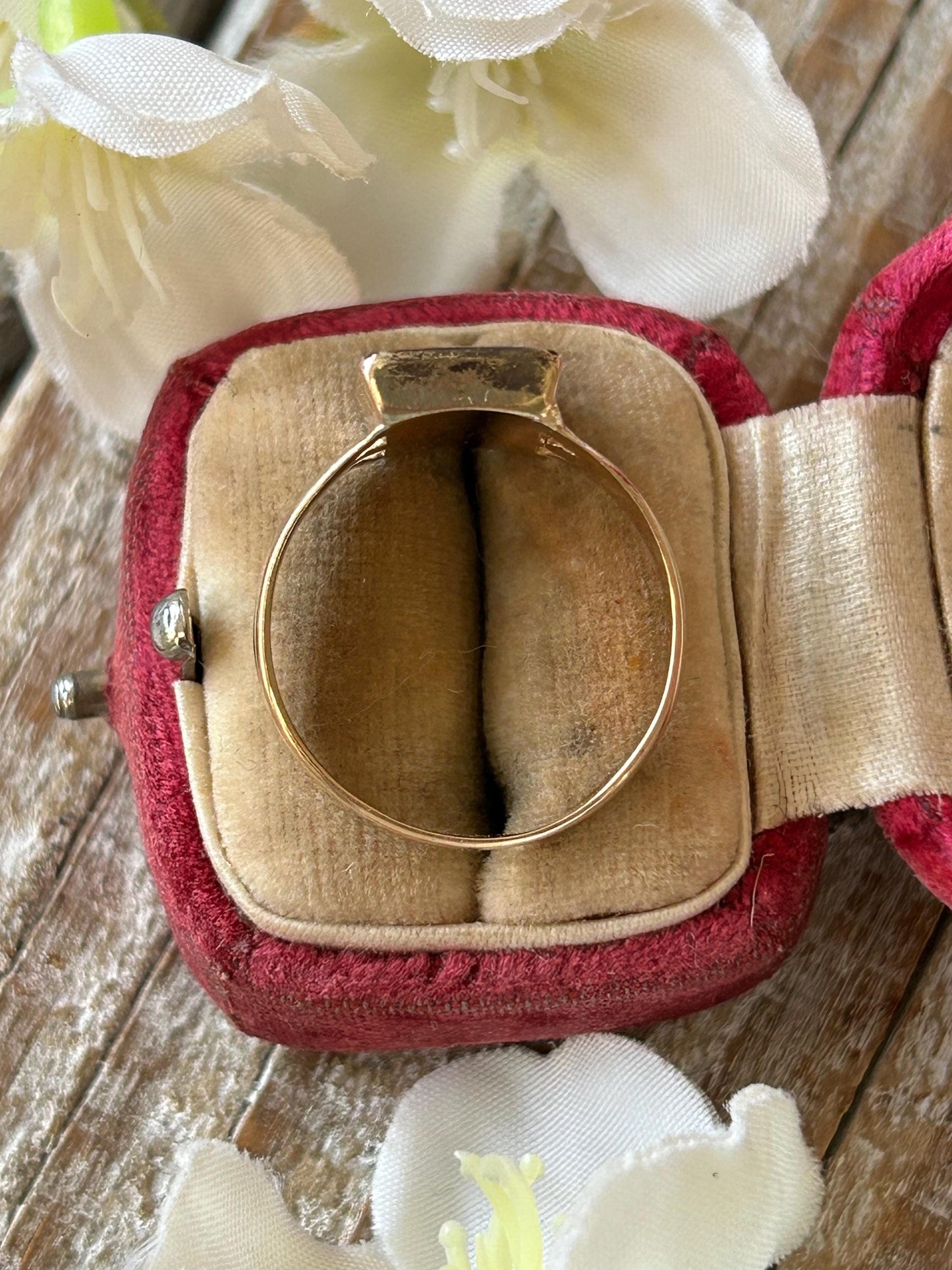 Antique Onyx Initial A Monogram Signet Ring 9 Carat Yellow Gold Art Deco Era