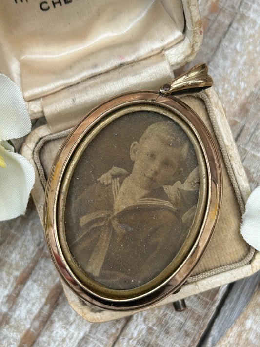 Antique Large Oval Rolled Gold Photo Locket