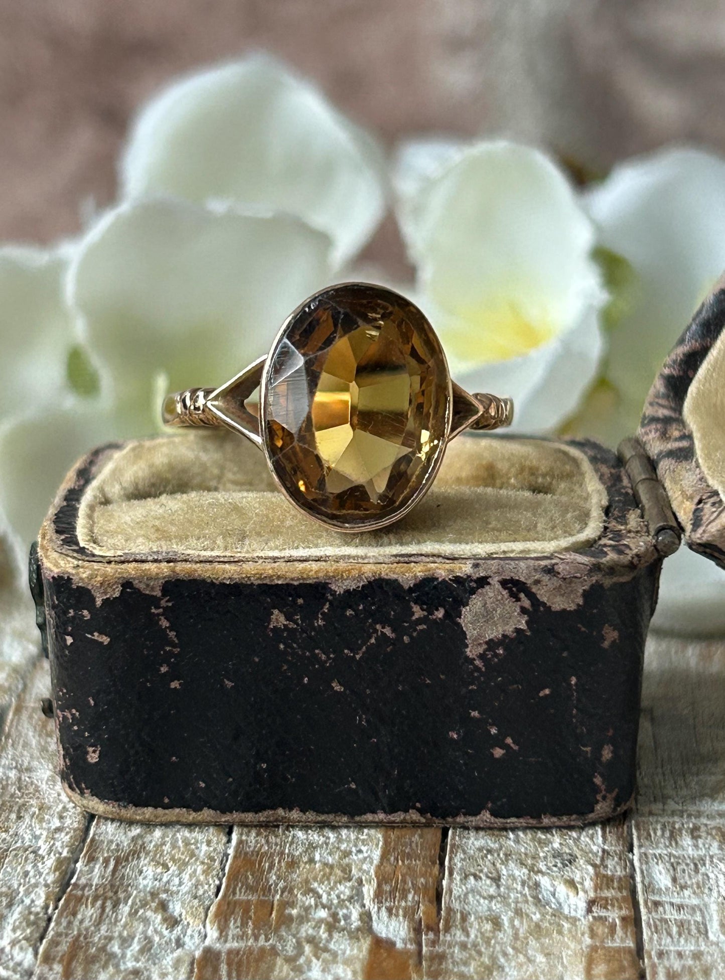 Vintage Oval Citrine Statement Ring 9 Carat Yellow Gold