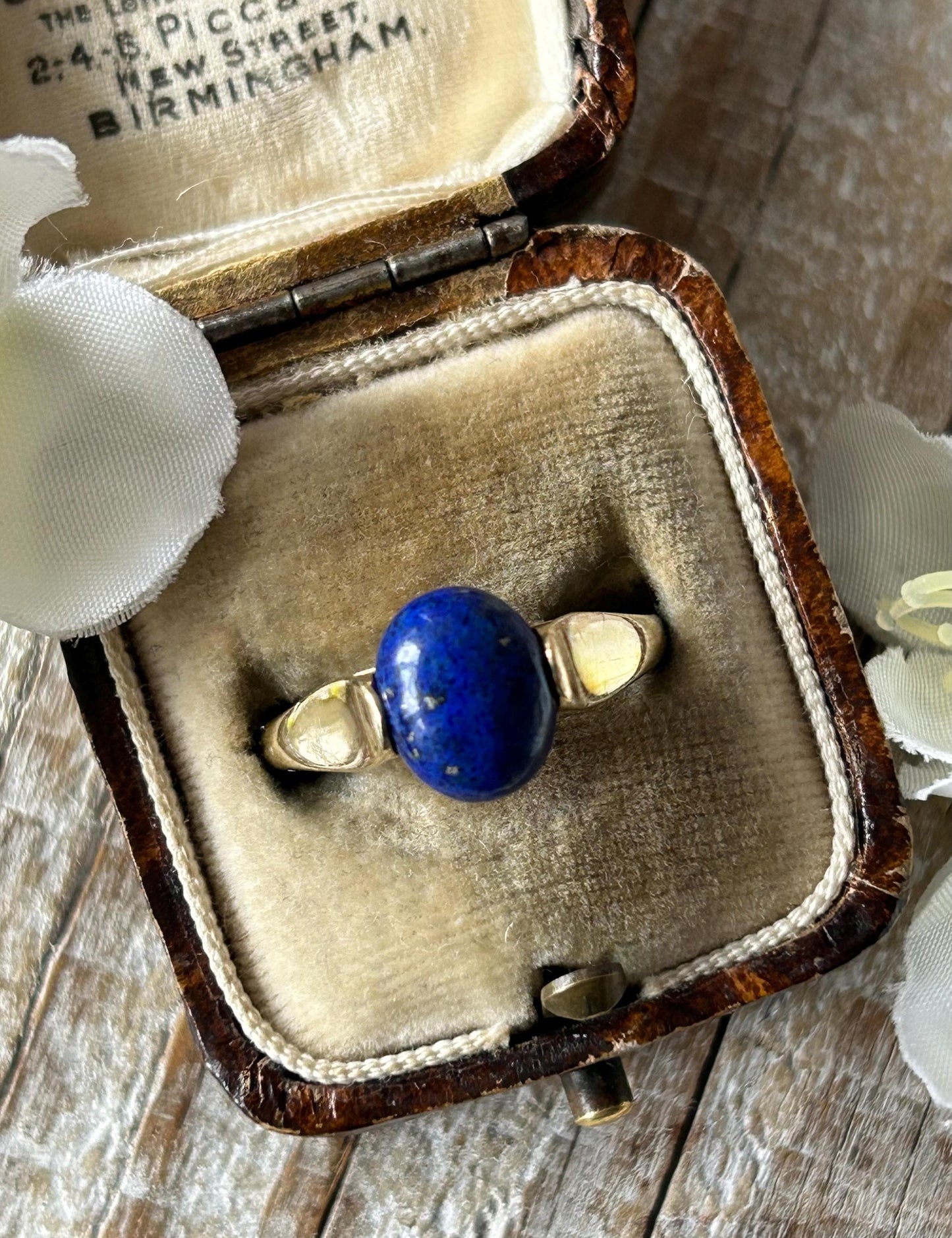 Vintage Oval Lapis Lazuli Solitaire Ring 9 Carat Yellow Gold