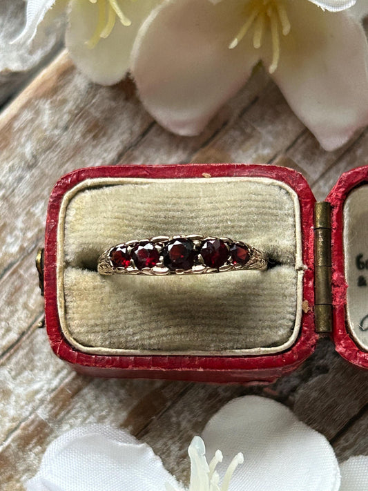 Vintage Five Stone Garnet Gypsy Ring 9 Carat Yellow Gold