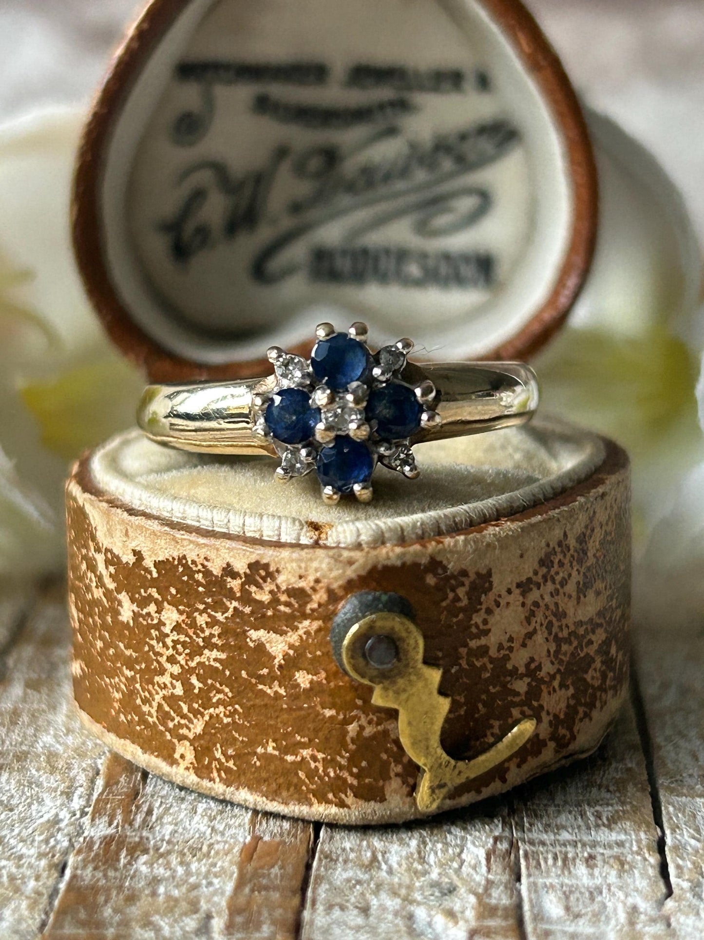 Vintage Sapphire and Diamond Cluster Ring 9 Carat Yellow Gold