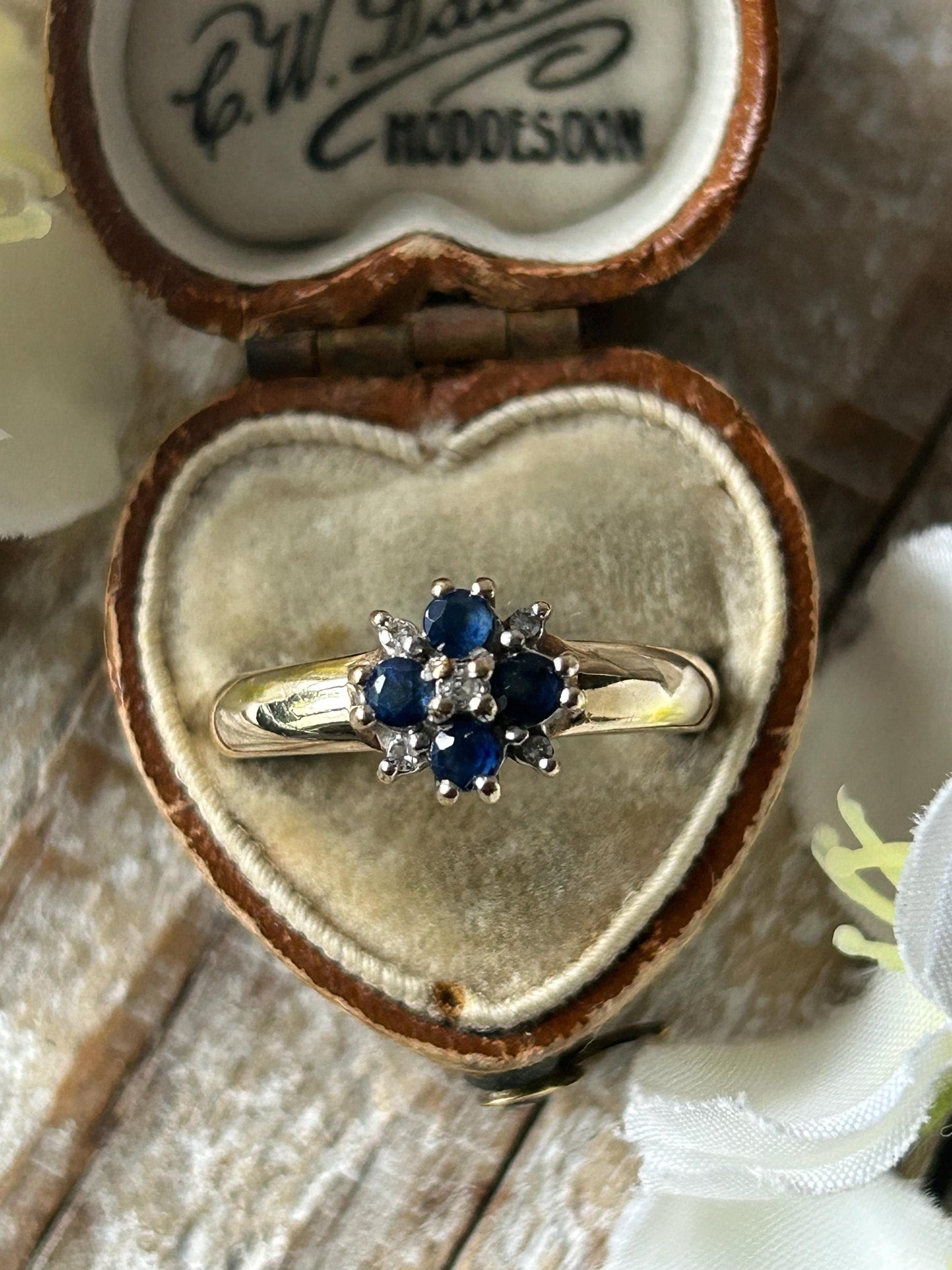 Vintage Sapphire and Diamond Cluster Ring 9 Carat Yellow Gold