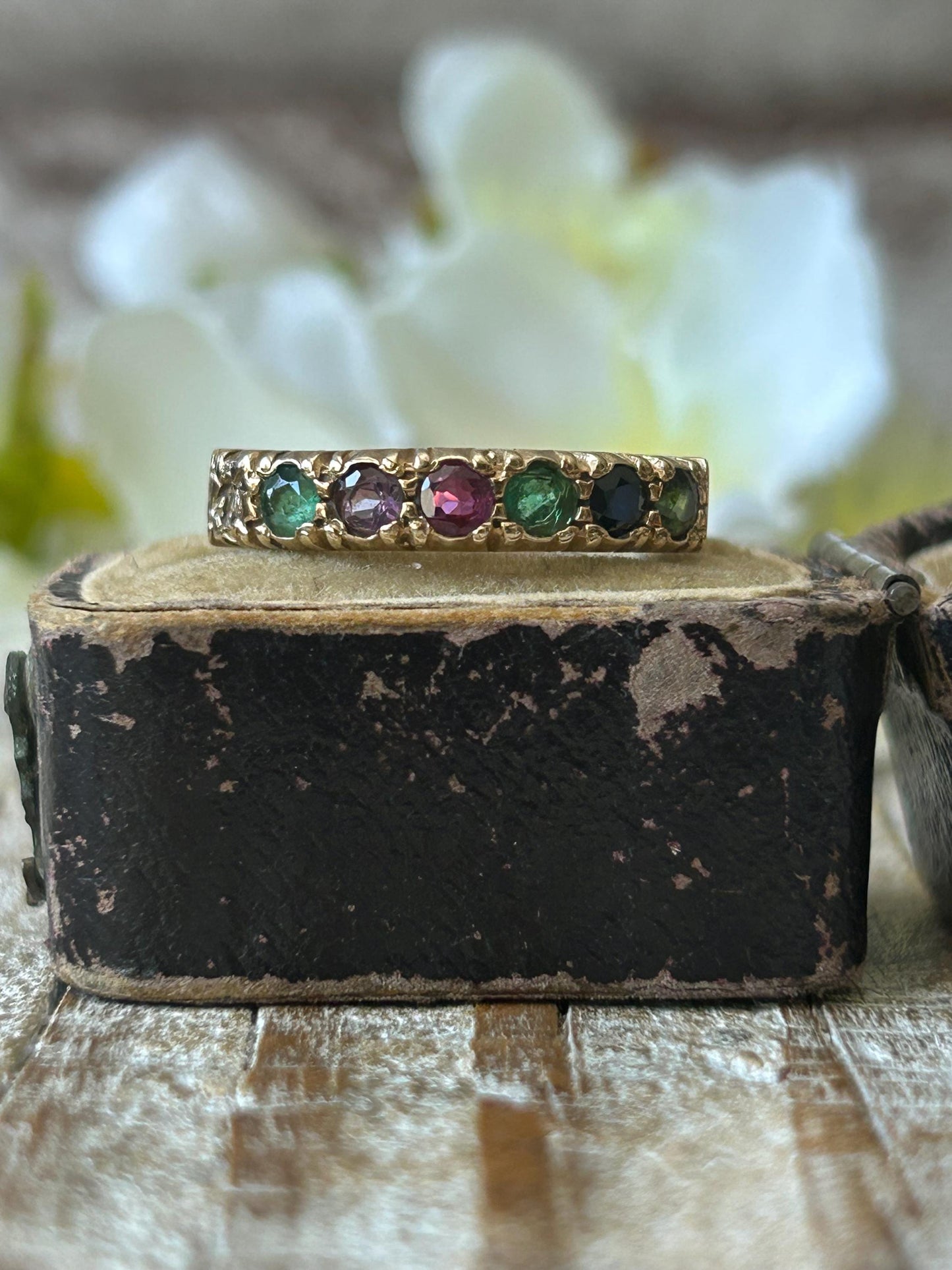 Vintage DEAREST Acrostic Gemstone Ring 9 Carat Yellow Gold 1988