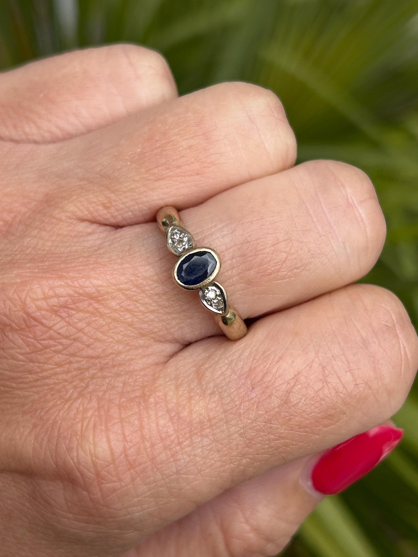Vintage Oval Sapphire and Diamond Ring 9 Carat Yellow Gold 2000