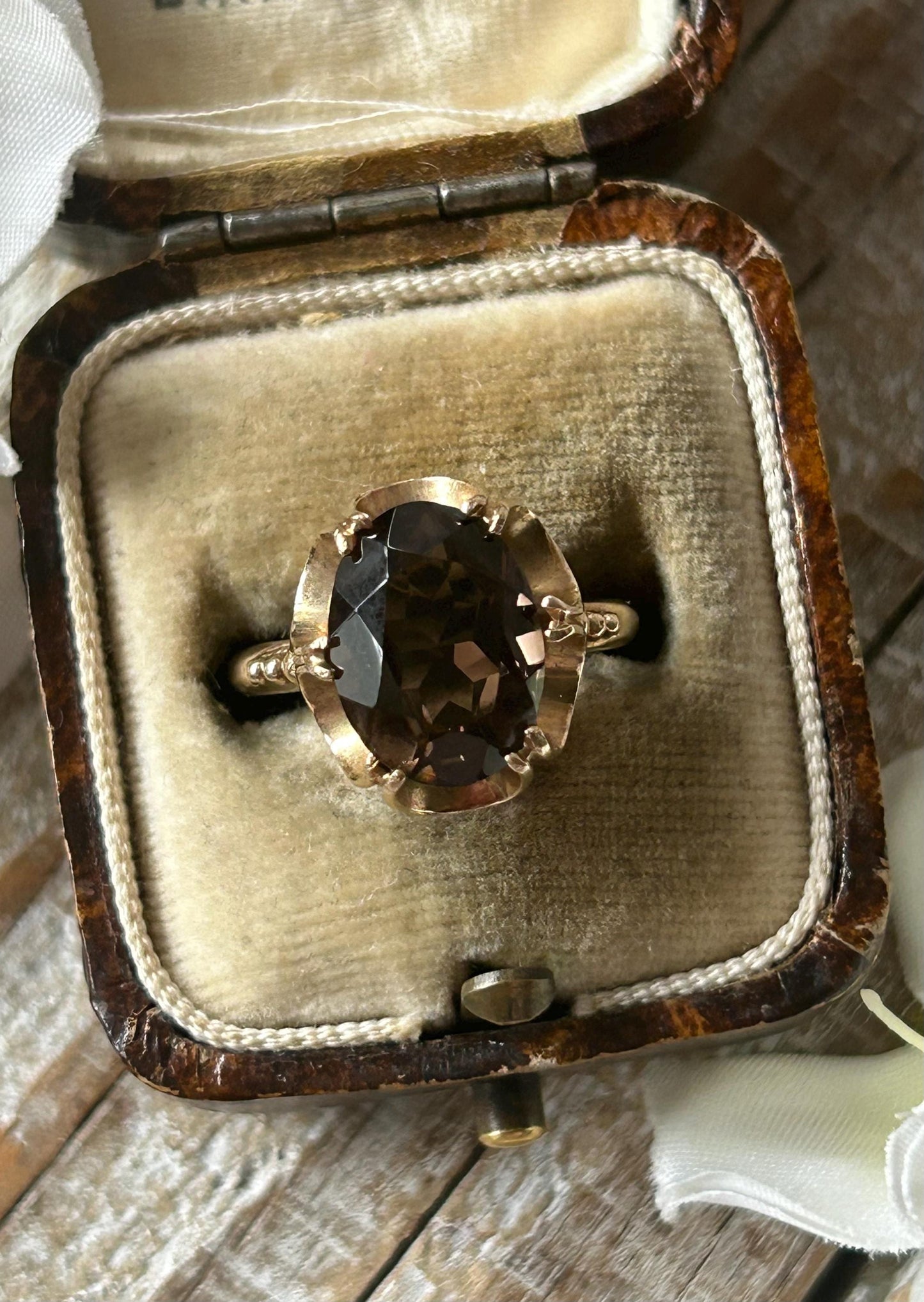 Vintage Smokey Quartz Statement Ring 9 Carat Yellow Gold 1975