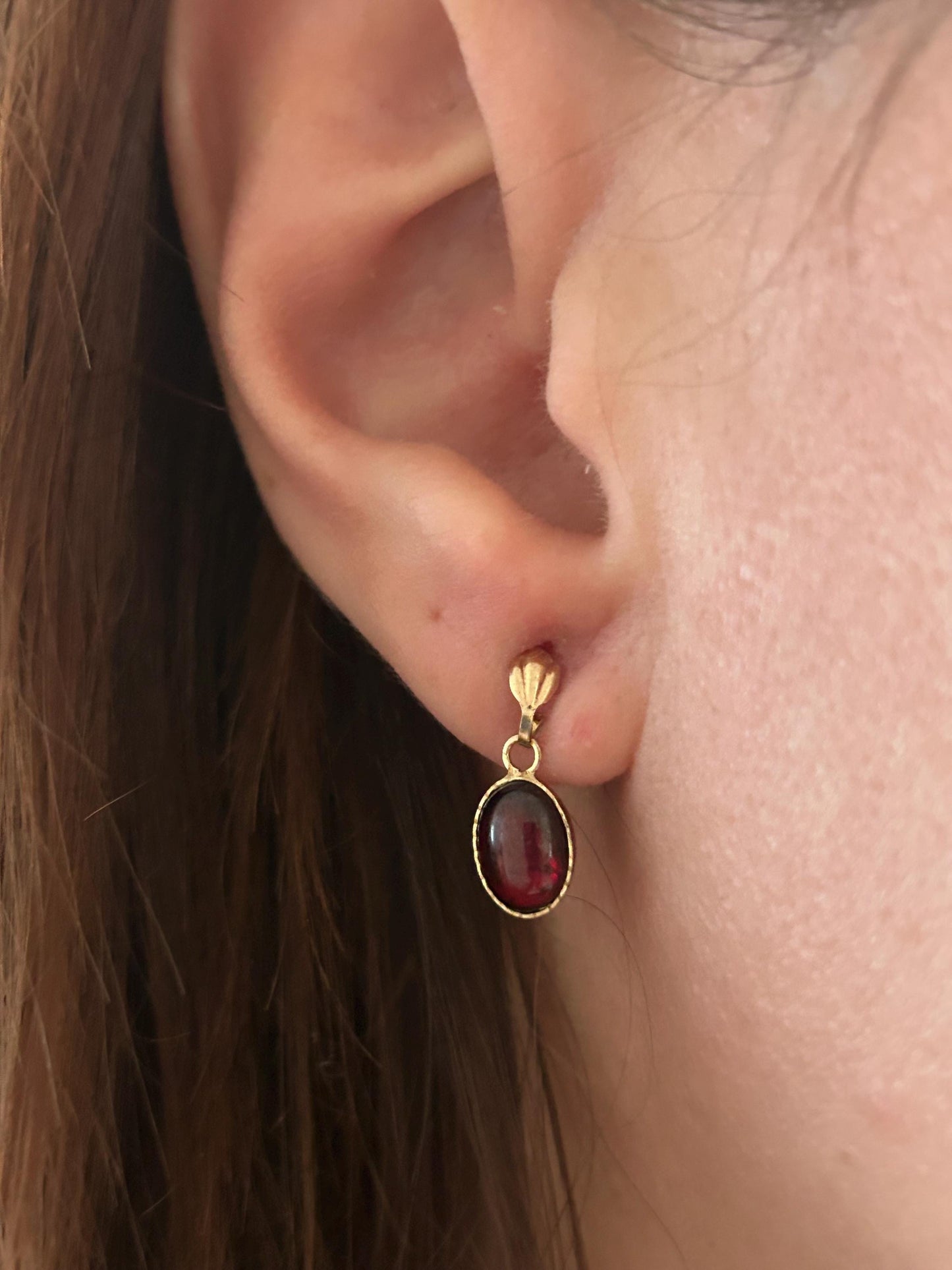 Vintage Oval Garnet Dangle Earrings 9 Carat Yellow Gold