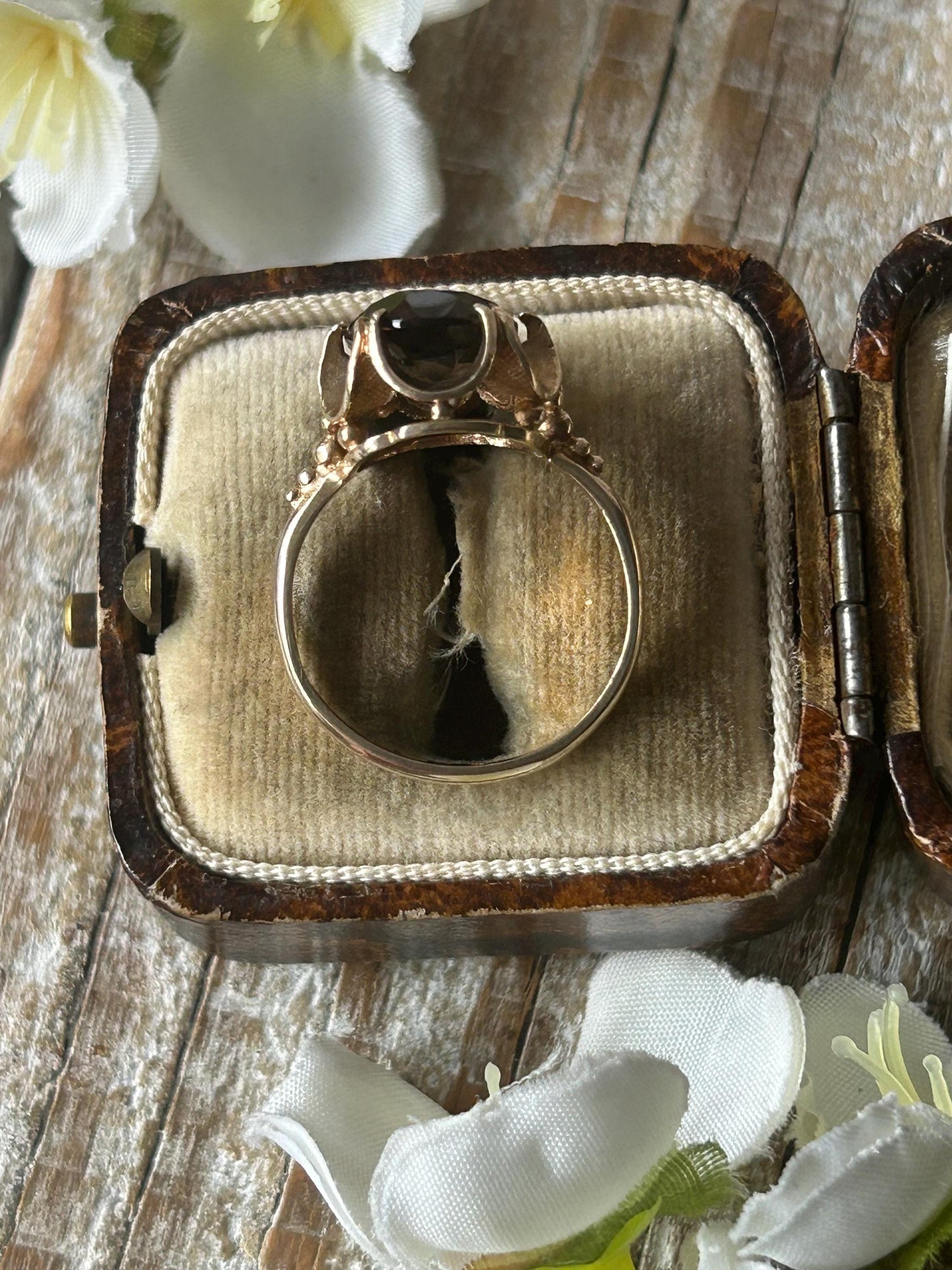 Vintage Smokey Quartz Statement Ring 9 Carat Yellow Gold 1975