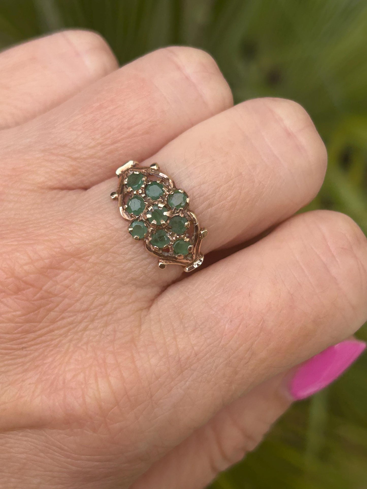 Vintage Ornate Emerald Floral Cluster Ring 9 Carat Yellow Gold 1977