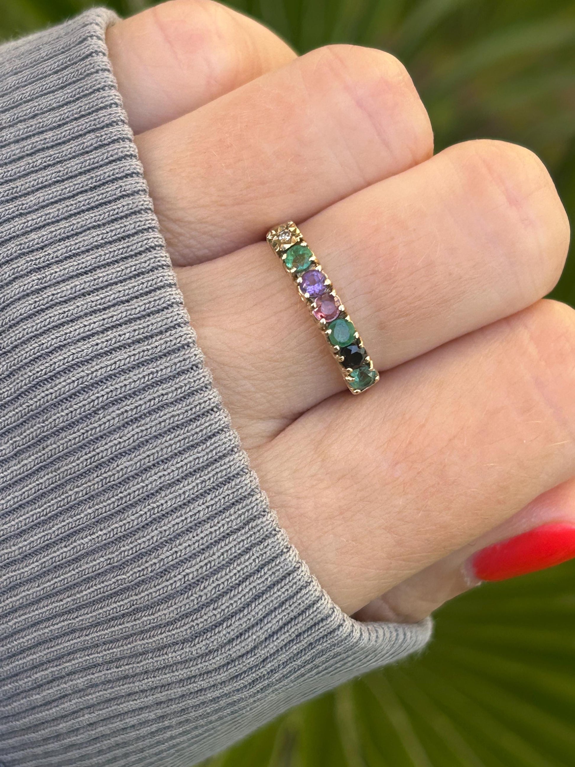 Vintage DEAREST Acrostic Gemstone Ring 9 Carat Yellow Gold 1992