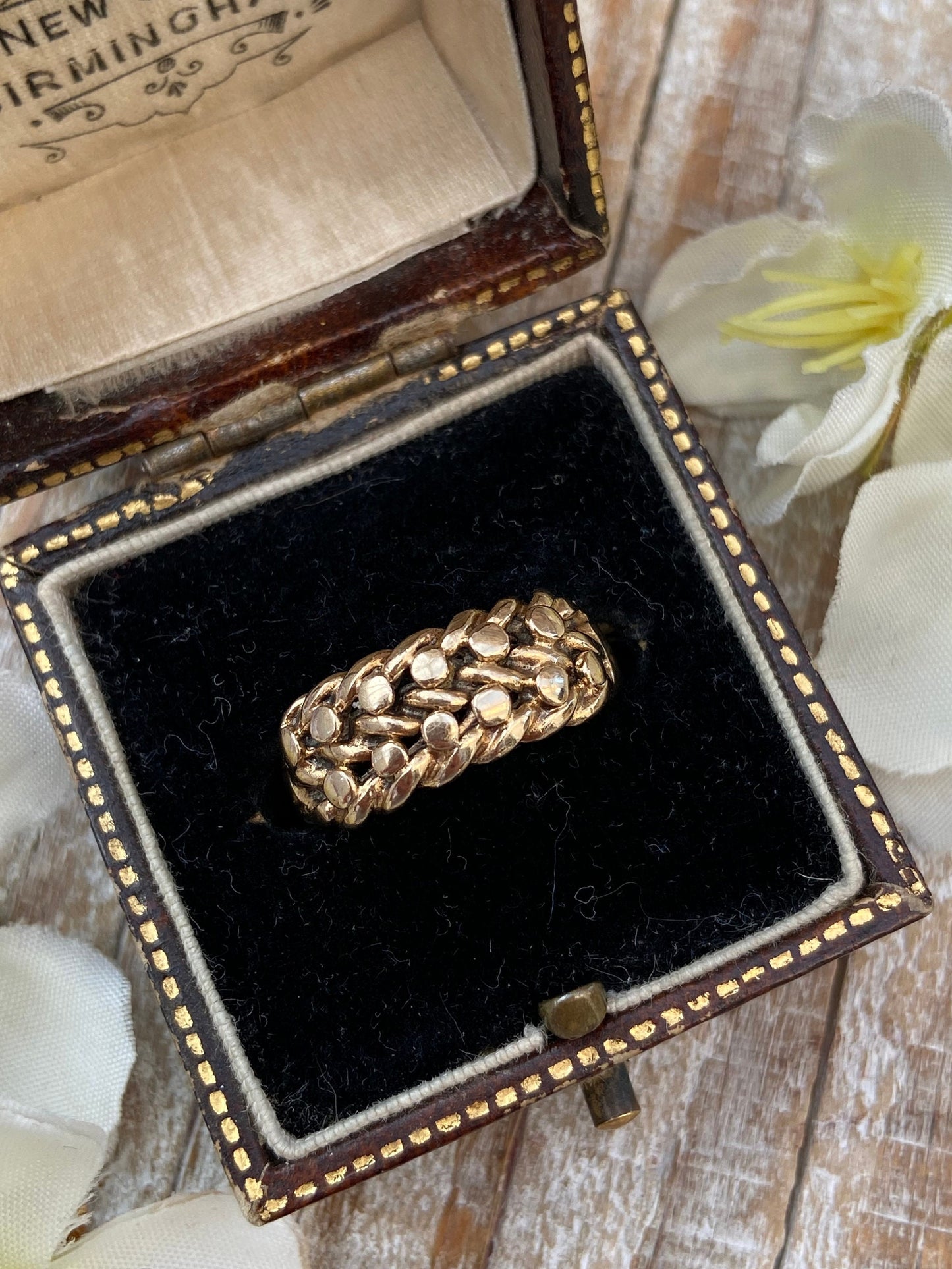 Vintage Double Row Keeper Ring 9 Carat Gold 1979