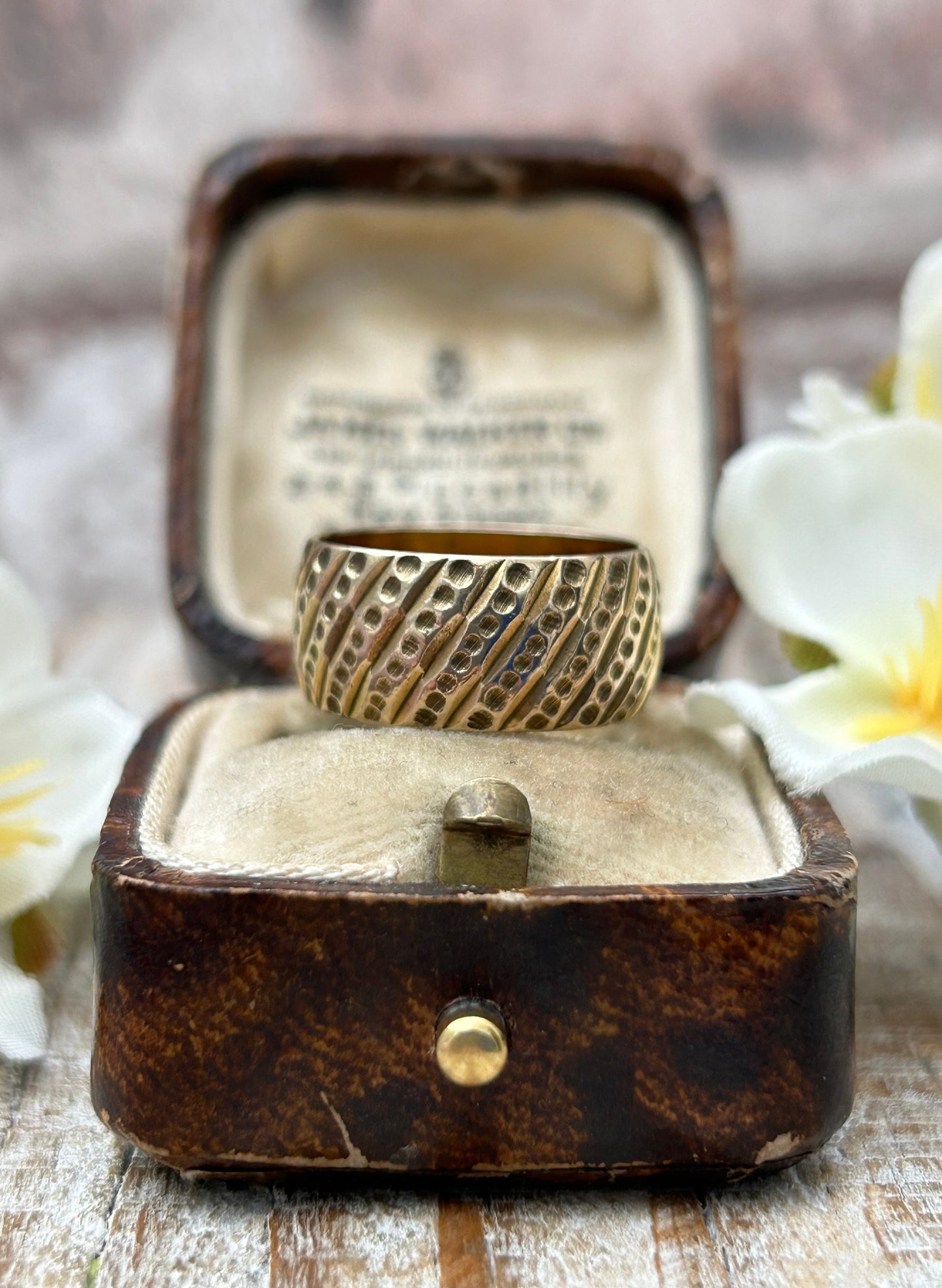 Vintage Wide Dotty Band Ring 9 Carat Gold 1976