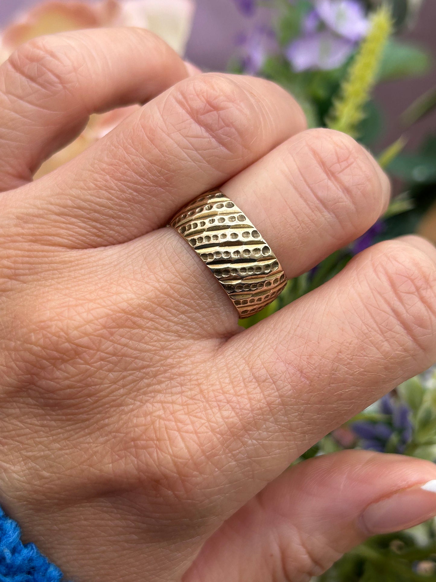 Vintage Wide Dotty Band Ring 9 Carat Gold 1976